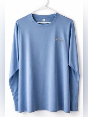 Columbia Men’s Long-Sleeve Crew Shirt — Light Blue